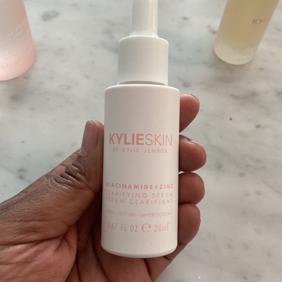 Kylie Jenner’s skin care. Kylieskin - Picture 2 of 3